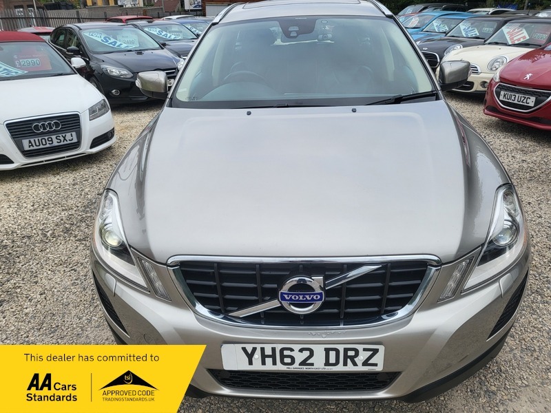 Volvo XC60 D5 Se Lux Nav Gold #6