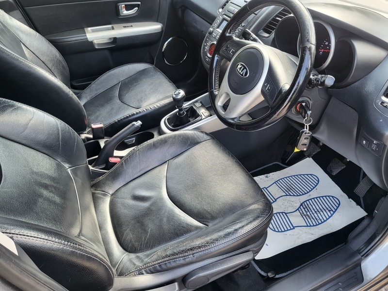 Kia Soul Quantum Silver #2