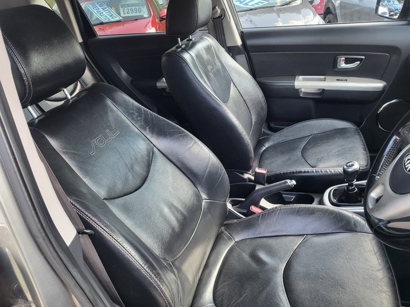 Kia Soul Red #12