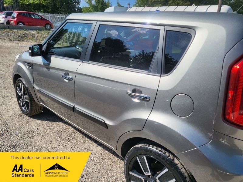 Kia Soul Red #21