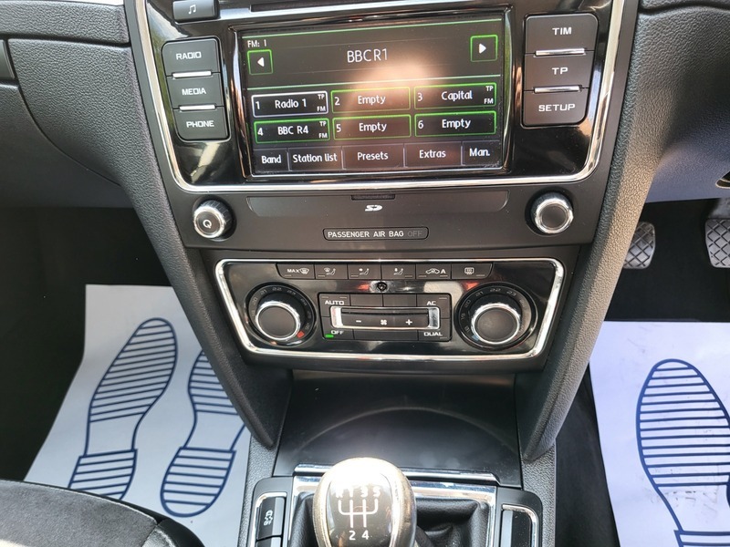 Skoda Superb Se Greenline II Tdi Grey #4