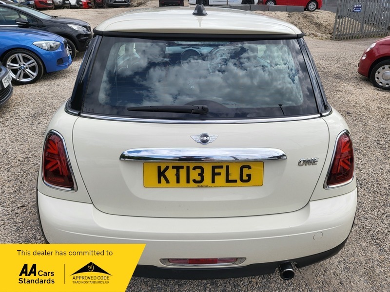 Mini Hatch 1.6 One Baker Street Euro 6 201363 Grey #17