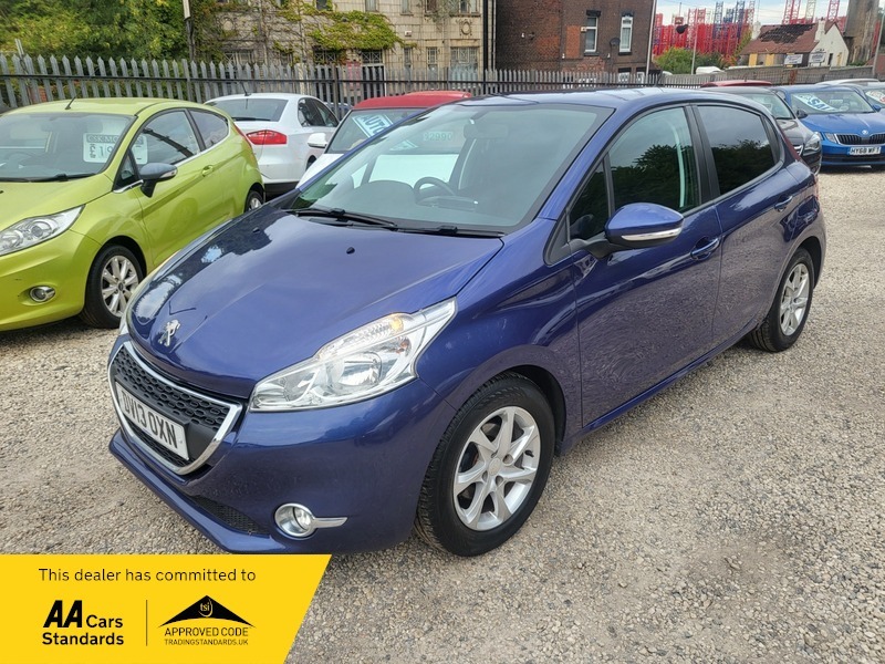 Peugeot 208 Active Blue #2