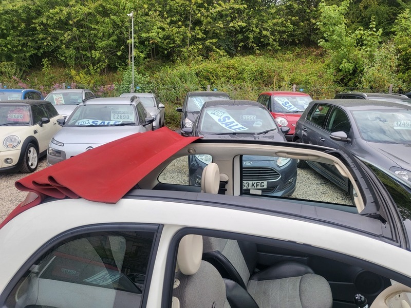 Fiat 500C 1.2 Lounge 69 Bhp Black #27