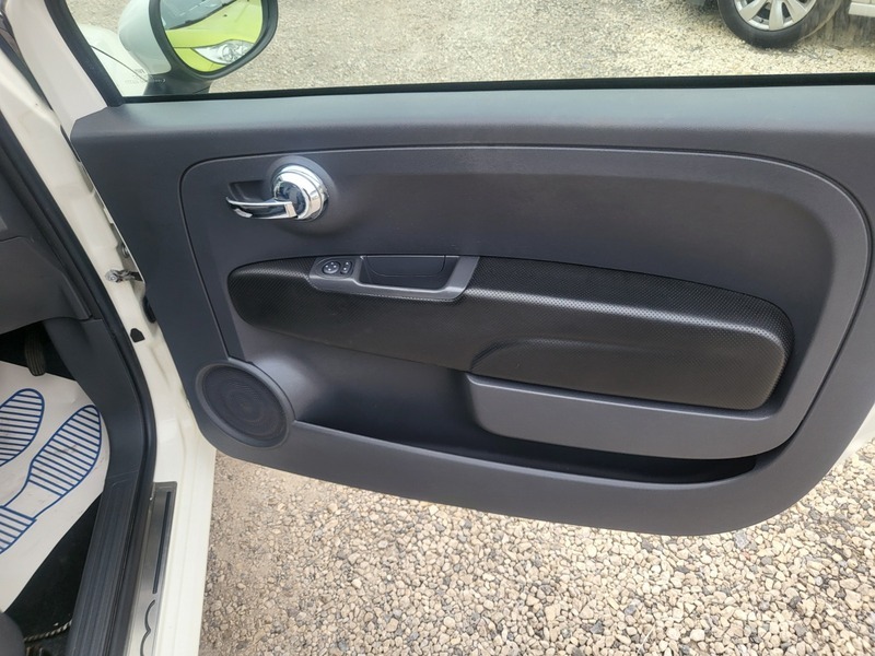 Fiat 500C 1.2 Lounge 69 Bhp Black #19