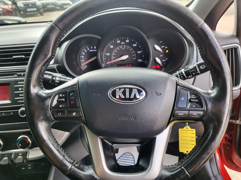 Kia RIO Hatchback 1.25 Sr7 Euro 6 201515 White #11