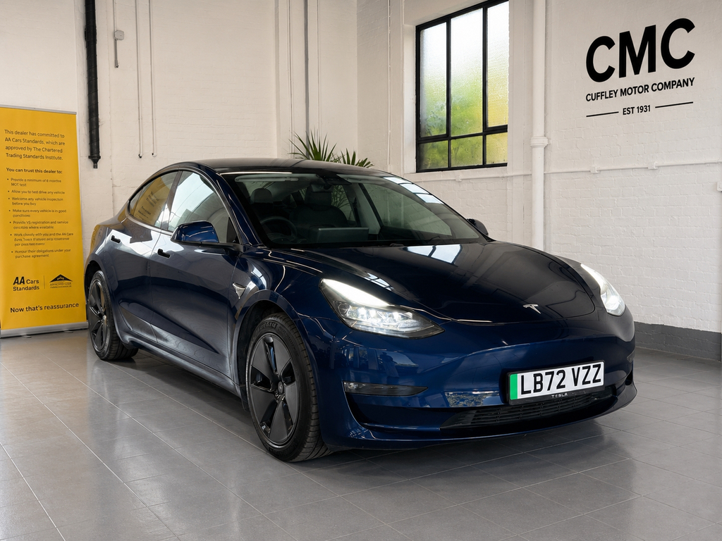 Tesla Model 3 Dual Motor Long Range Saloon 4