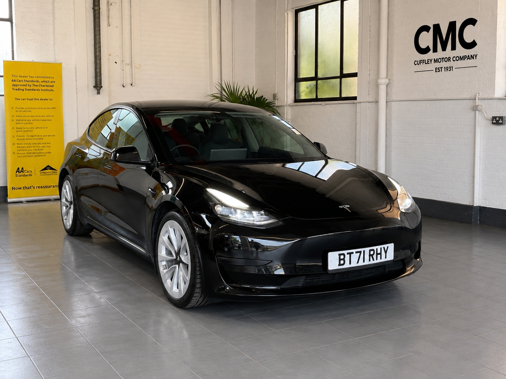Tesla Model 3 Standard Range Plus Saloon Rwd