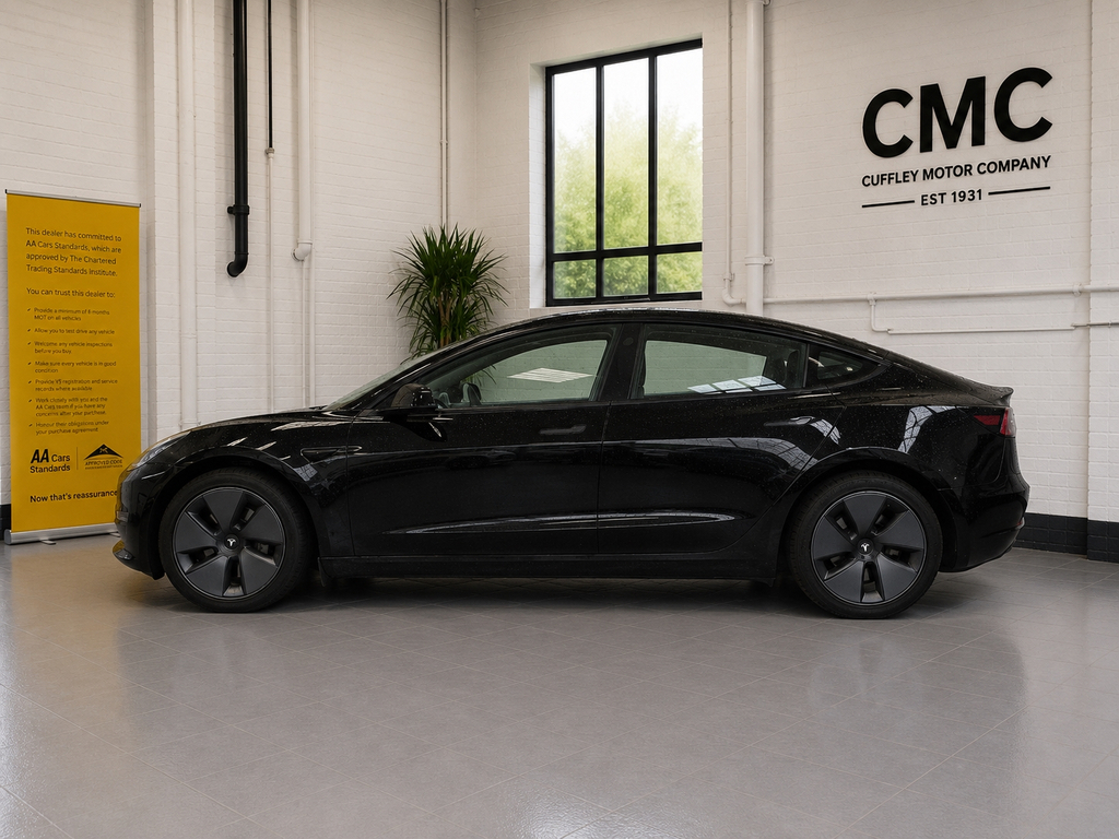Tesla Model 3 Dual Motor Long Range Saloon 4 #5