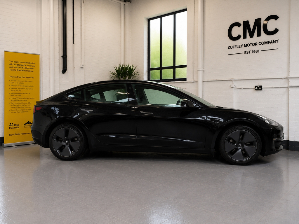 Tesla Model 3 Dual Motor Long Range Saloon 4 #4