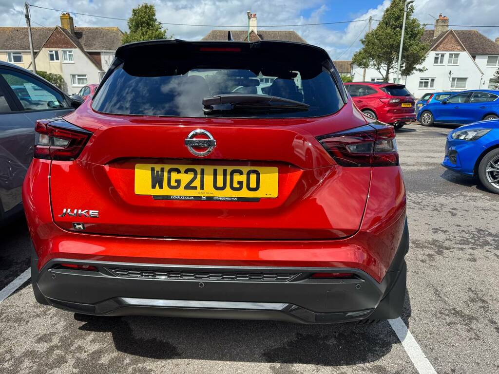 Nissan Juke 1.0 Dig-t 114 Tekna WG21UGO Red #4