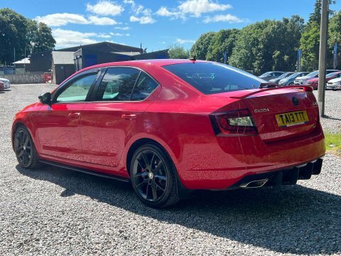 Skoda Octavia 2.0 Octavia Vrs Red #6