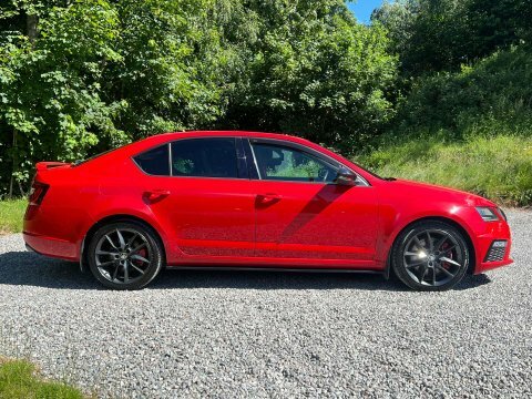 Skoda Octavia 2.0 Octavia Vrs Red #2