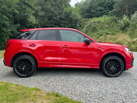Audi Q2 1.0 Q2 Black SV19LSB Red #2