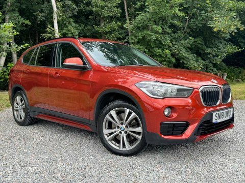 BMW X1 2.0 X1 Xdrive Orange