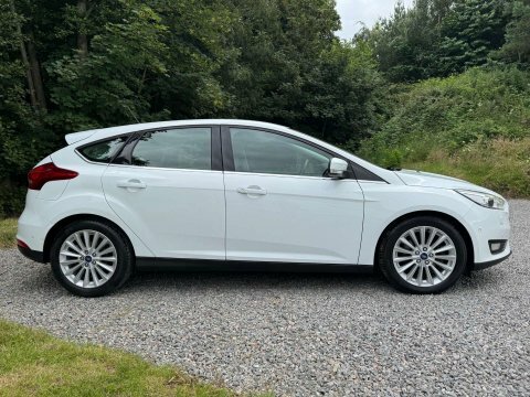 Ford Focus 1.5 Focus Titanium SY67KUU White #2