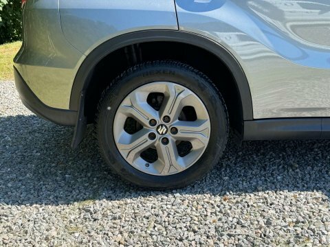 Suzuki Vitara 1.6 Sz-t White #9