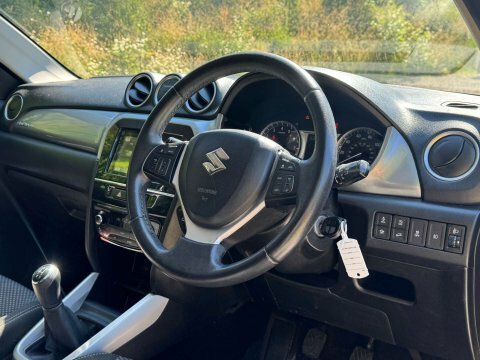 Suzuki Vitara 1.6 Sz-t White #11