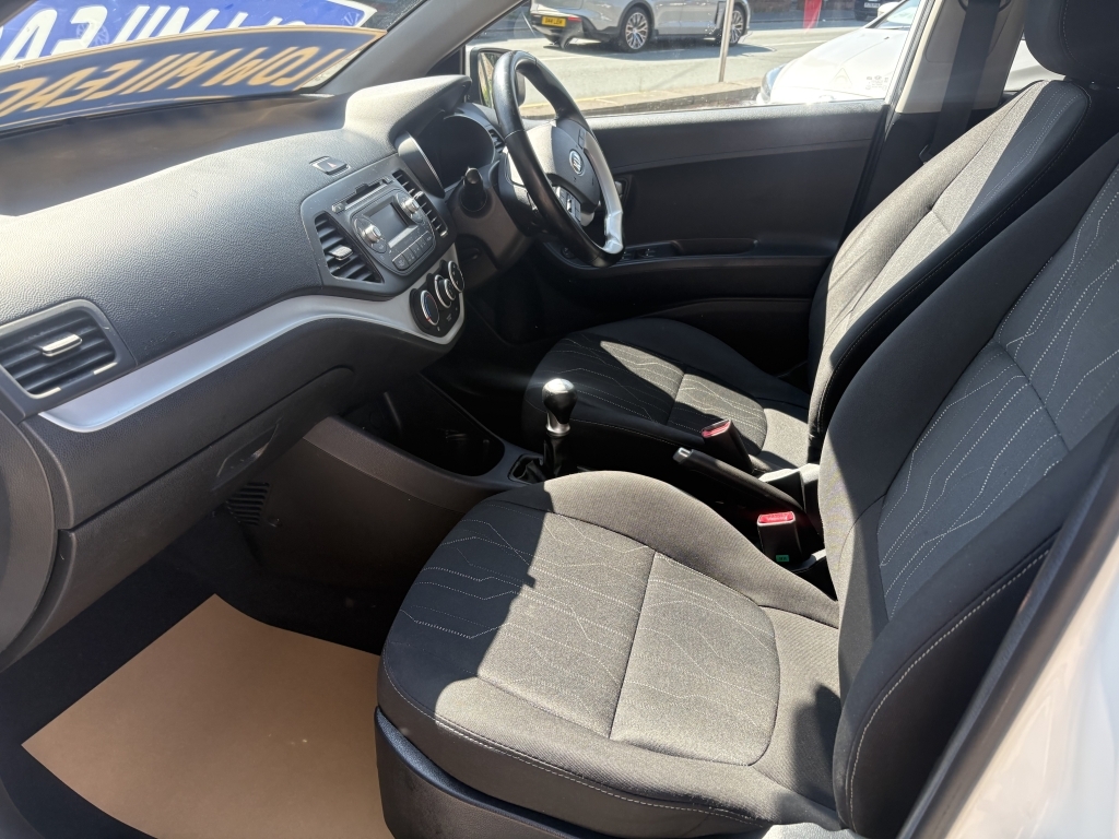 Kia Picanto 1.0 Sr7 White #4