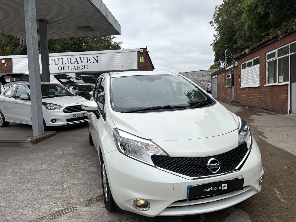 Nissan Note 1.2 Acenta Premium White