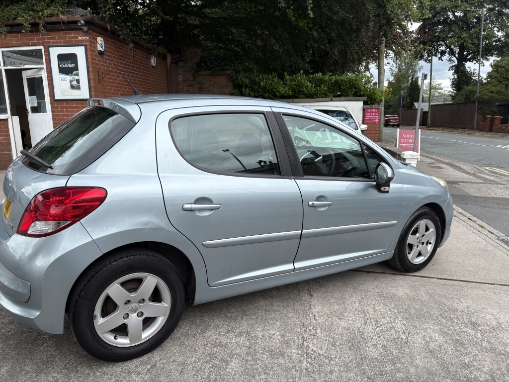 Peugeot 207 Gt Black #7