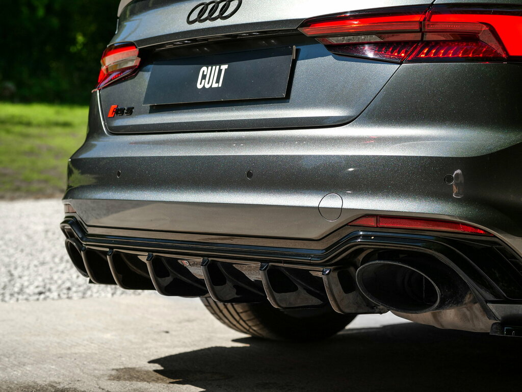 Audi RS5 Red #59