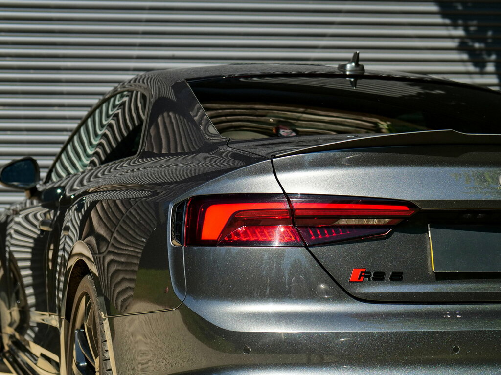 Audi RS5 Red #54