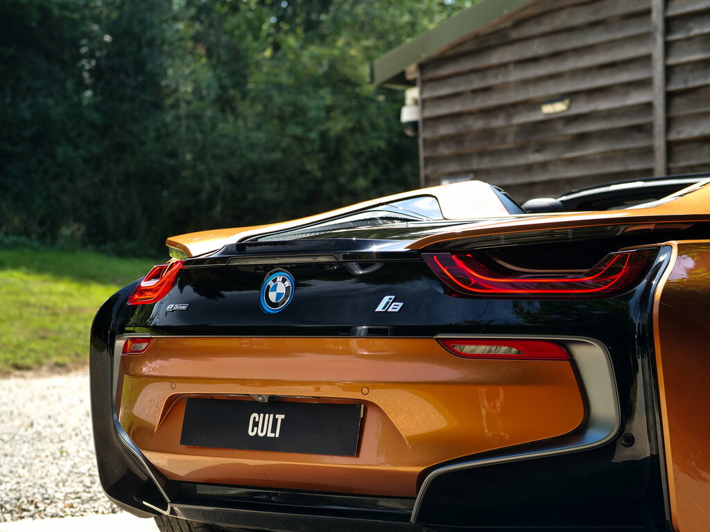 BMW i8 2dr Auto White #46