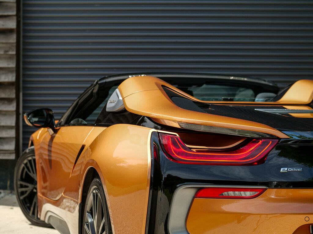 BMW i8 2dr Auto White #44