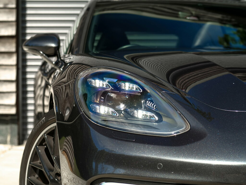 Porsche Panamera 2.9 V6 4 E-hybrid Pdk White #45