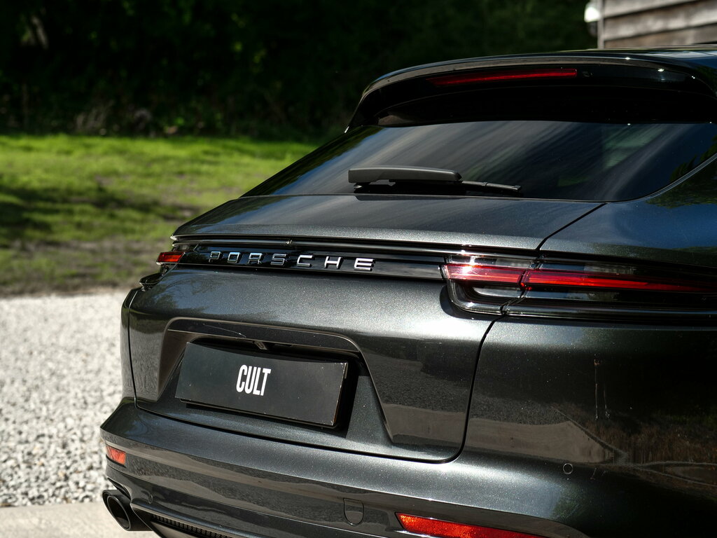 Porsche Panamera 2.9 V6 4 E-hybrid Pdk White #56