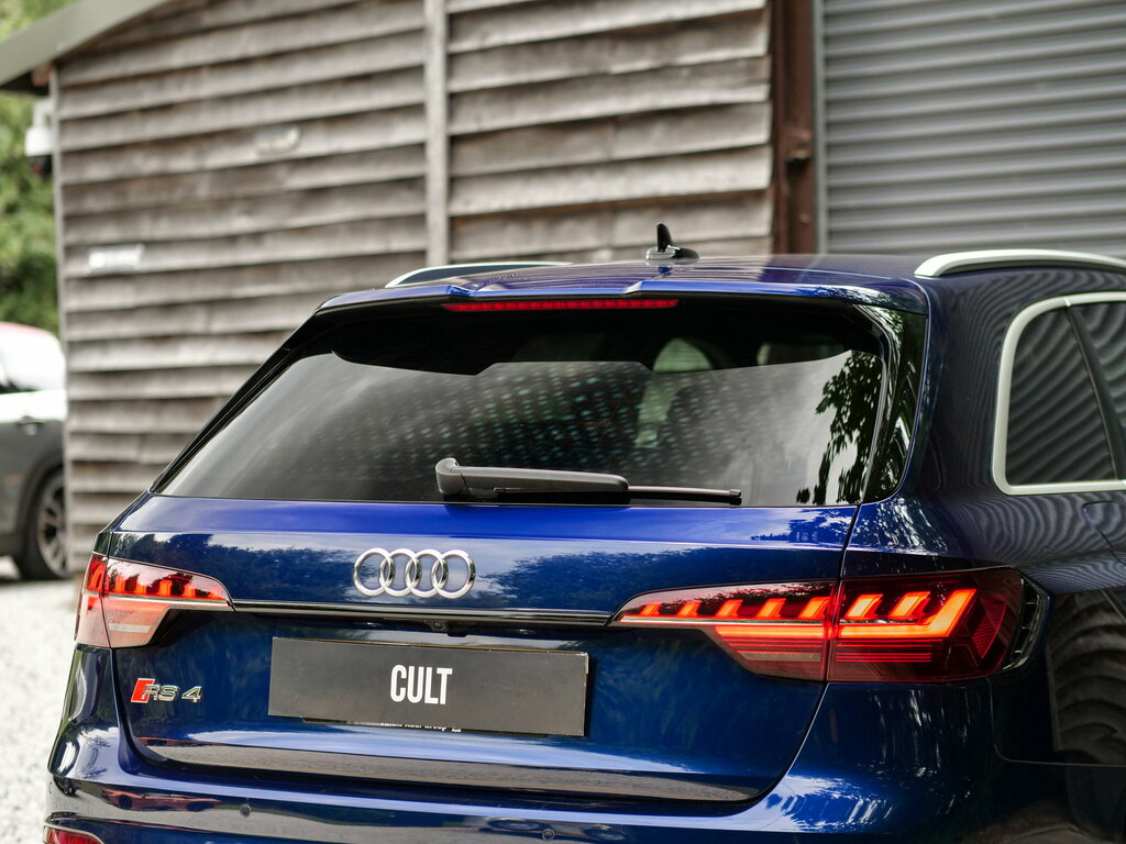 Audi RS4 Avant Rs 4 Avant Carbon Black 450 Ps Tiptronic Grey #40