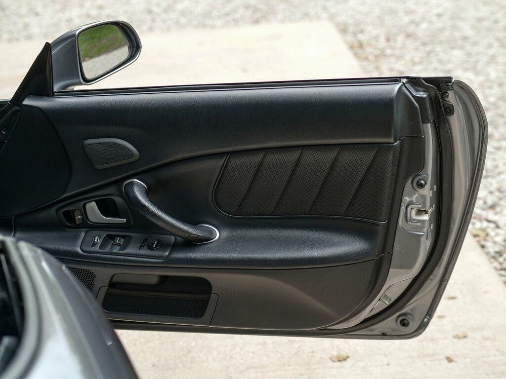 Honda S2000 2.0I Vtec Roadster Gt 2-Door Grey #34