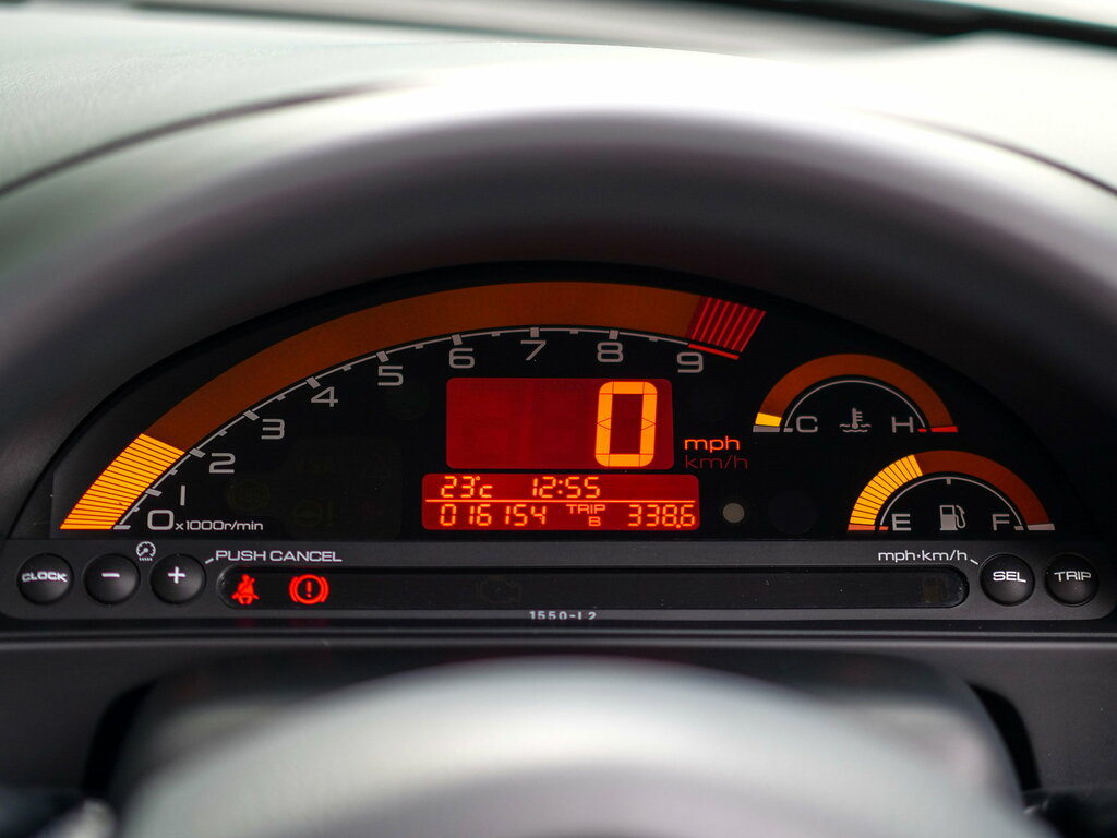 Honda S2000 2.0I Vtec Roadster Gt 2-Door Grey #26