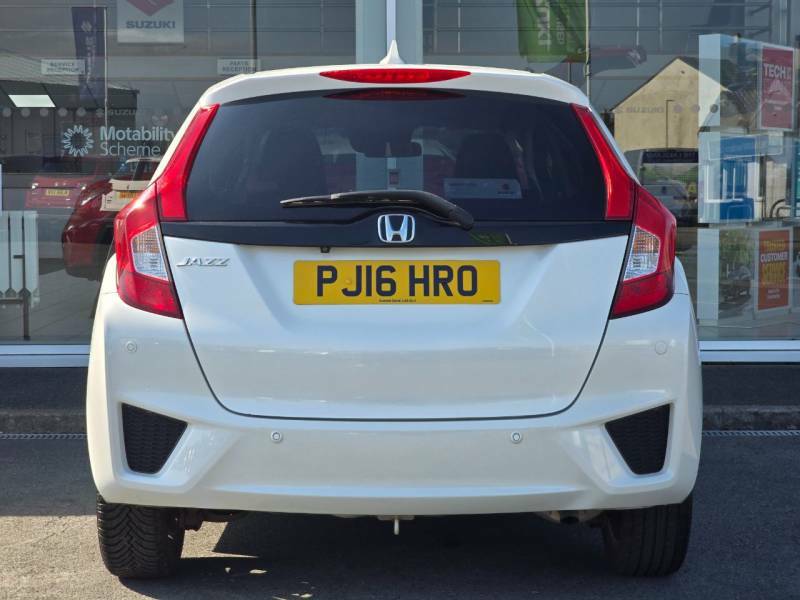 Honda Jazz 1.3 Ex Navi PJ16HRO White #6
