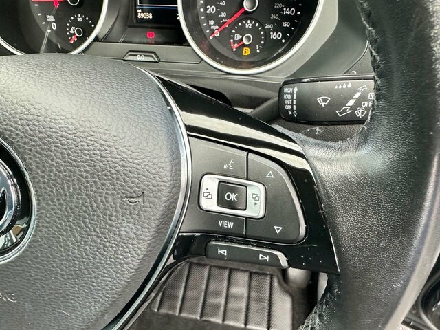 Volkswagen Tiguan Se Navigation Tdi NA68WWC Grey #6