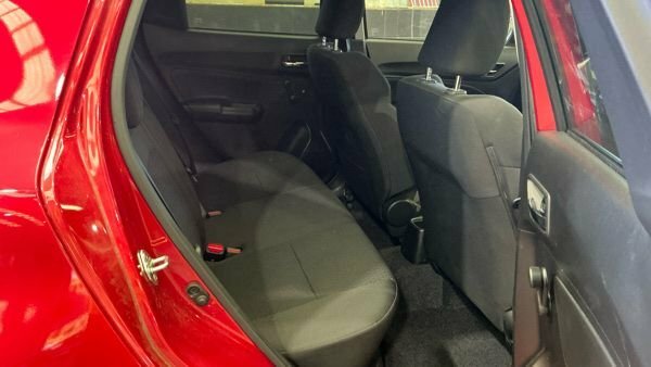 Suzuki Swift 1L Sz-t Red #5