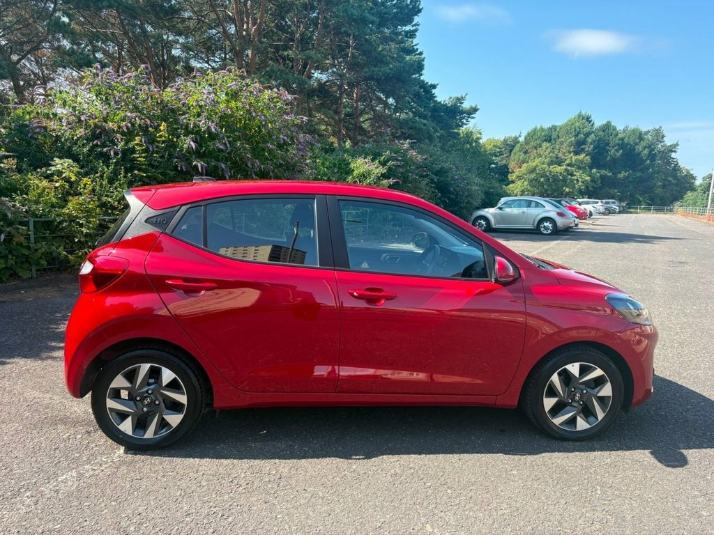 Hyundai I10 1L Advance DS25FPX Red #4