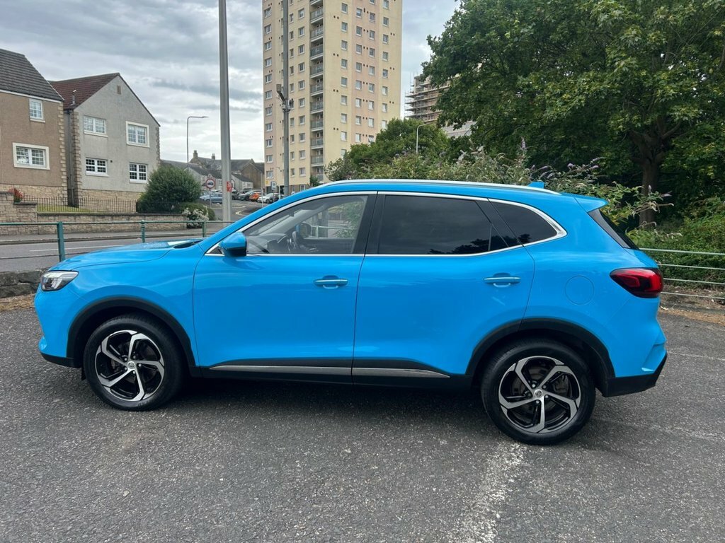 MG HS 1.5L Trophy SE73FLR Blue