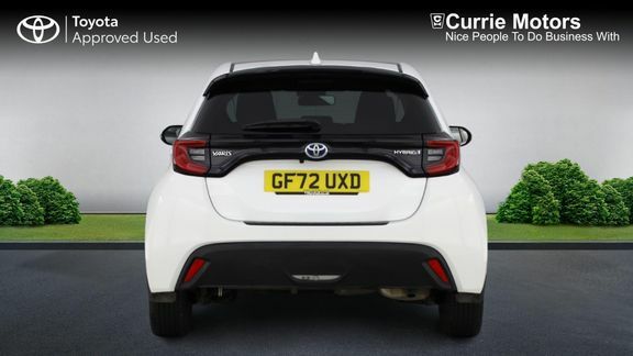 Toyota Yaris 1.5 Hybrid Dynamic Cvt Grey #26
