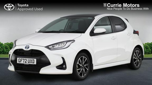 Toyota Yaris Design Hybrid, Pan Roof White #3