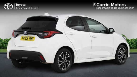 Toyota Yaris Hybrid Grey #2