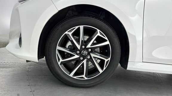 Toyota Yaris Hybrid Grey #25