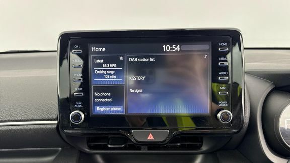 Toyota Yaris Hybrid Grey #9
