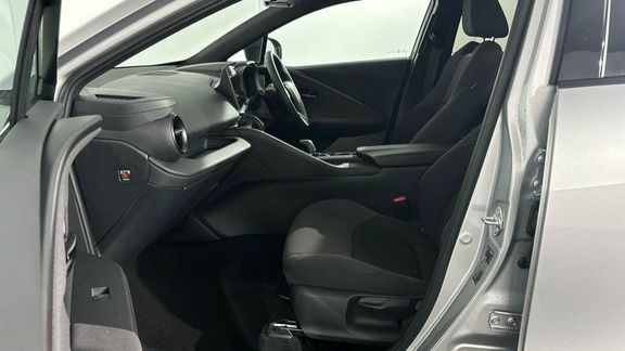 Toyota C-Hr 2.0 Phev Design Cvt #10