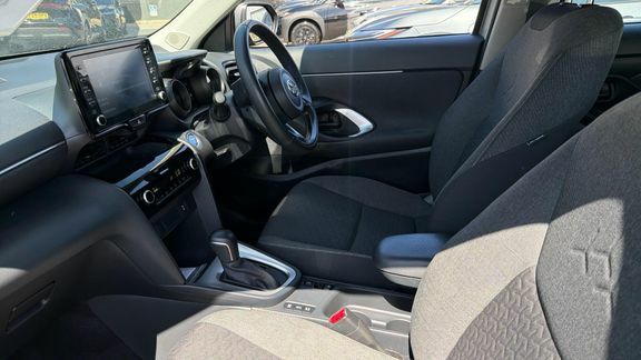 Toyota Yaris Cross Icon Fwd Silver #5