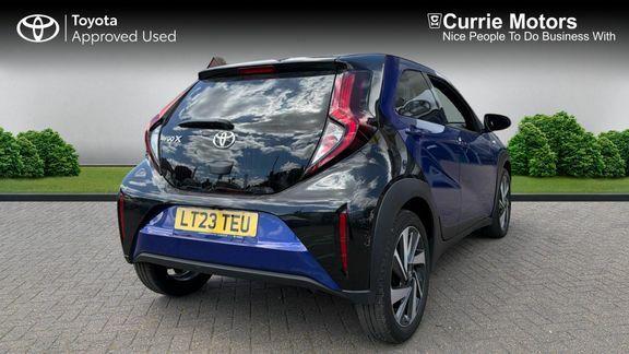 Toyota Aygo X Edge Automatic Blue #2