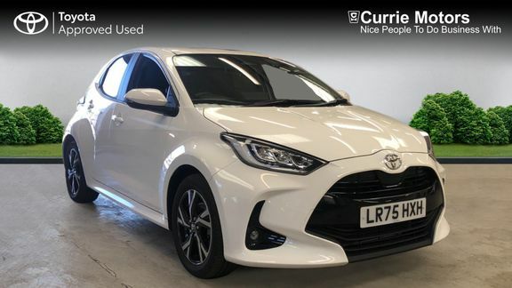 Toyota Yaris Design White