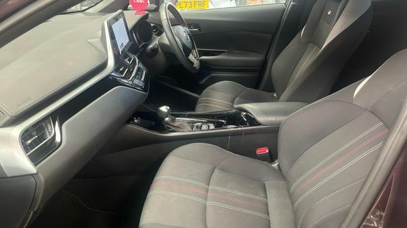 Toyota C-Hr Gr Sport 1.8  #5