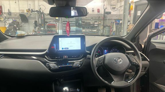 Toyota C-Hr Gr Sport 1.8  #6